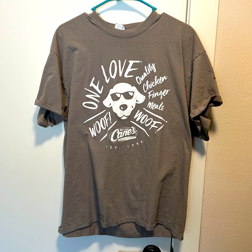 Raising Cane’s! Chicken Fingers 2020 Crew Shirt!